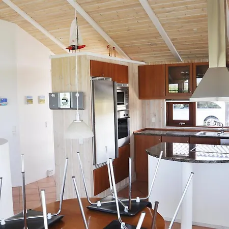 Sigvalda - 250m From The Sea By Interhome 펜션 *