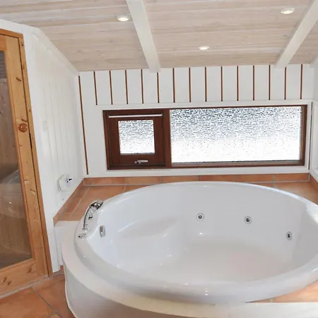 Sigvalda - 250m From The Sea By Interhome Feriehus *